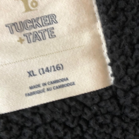 Tucker and Tate faux suede vest with fleece inside - Picture 4 of 4